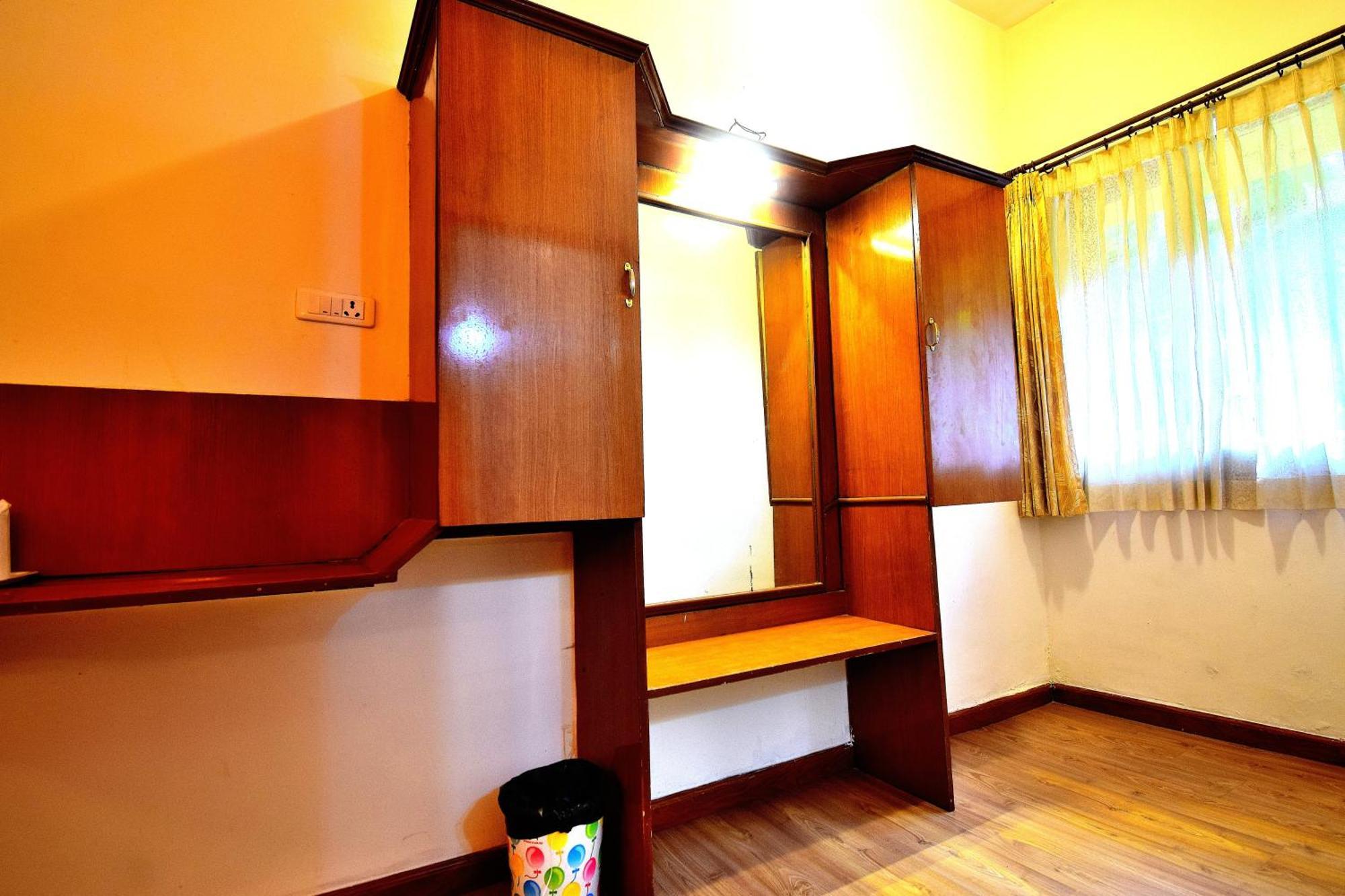 New Carnival Hotel Кодайканал Екстериор снимка